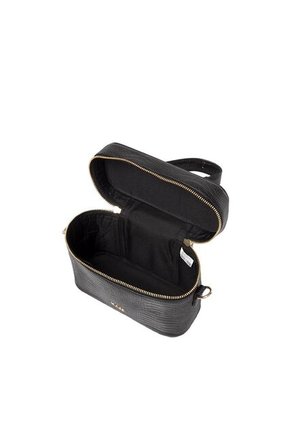 Bolso Para Mujer Kendal Negro Bosi