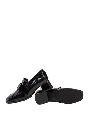 Mocasines Para Mujer Muriel Negro Bosi