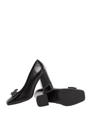 Tacones Para Mujer Scarlet Negro Bosi
