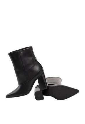 Botines Para Mujer Gaby Negro Bosi