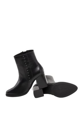 Botines Para Mujer Alannis Negro Bosi