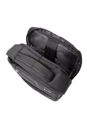Morral En Textil Para Hombre Jordi Negro Bosi