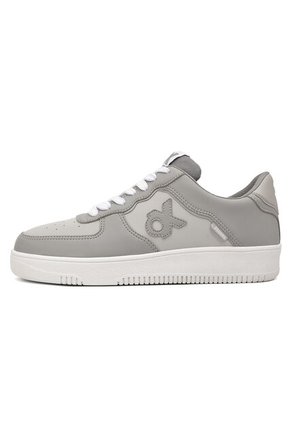 Tenis Hombre Ox By Brahma OX3598 Gris