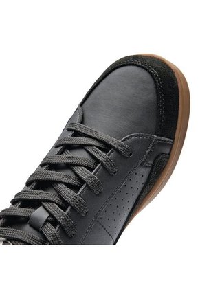 Tenis Hombre Ox By Brahma KU3785 Negro