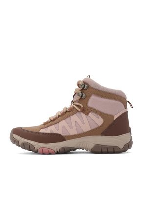 BOTAS BRAHMA MUJER TG3565 Talla 35