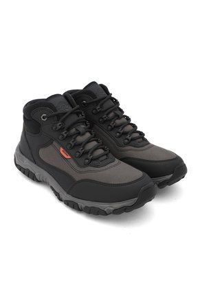 BOTAS BRAHMA HOMBRE TF3786 Talla 38