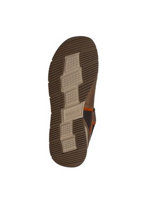 BOTAS BRAHMA HOMBRE KJ3492 Talla 38