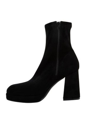 Botines Marcy Para Mujer Negro Brash 201251 Payless