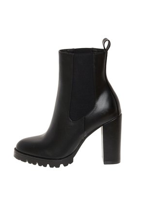 Botines Con Taco Starry Para Mujer Negro Brash 210596