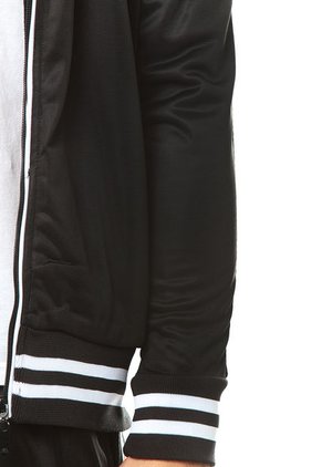 Chaqueta Negra BRAVE SOUL