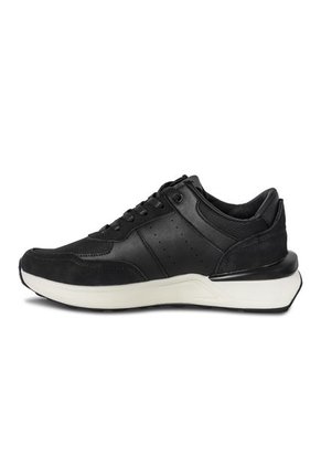 TENIS DEPORTIVO NEGRO HOMBRE BREAKER