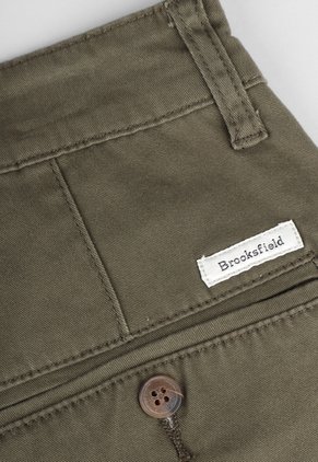 Pantalón Chino Brooksfield Verde Oliva
