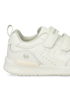 Tenis Escolar Infantil Para Niños Bubblegummers Max