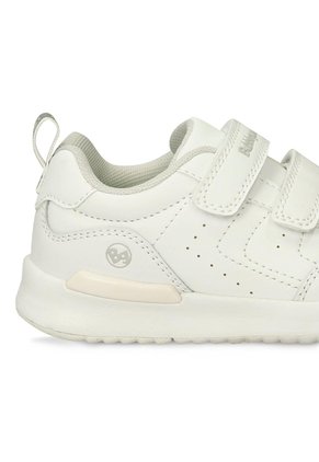 Tenis Escolar Infantil Para Niños Bubblegummers Negro Max