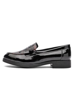 ZAPATO NEGRO CHAROL CON ANIMAL PRINT BULLTERRIER CAIHER