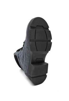 BOTA AZUL BULLTERRIER BRISHLOW