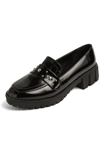 ZAPATO NEGRO CHAROL CON TACHES AMINA BULL TERRIER