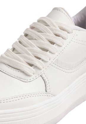 TENIS BLANCOS CON APLIQUES BEIGES KYLIE