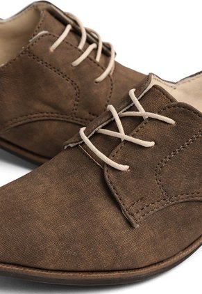 ZAPATO VERDE DE AMARRAR DERLY