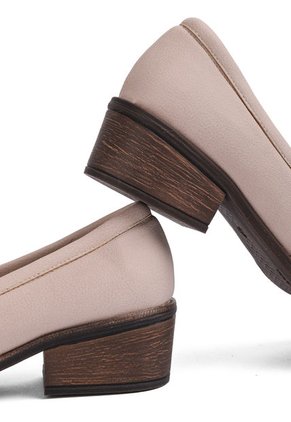 ZAPATO ARENA CON HERRAJE FABIANA