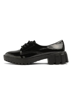 ZAPATO NEGRO CHAROL DE AMARRAR CITLALY
