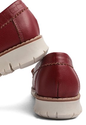 TUBULAR ROJO CON HERRAJE ODINE