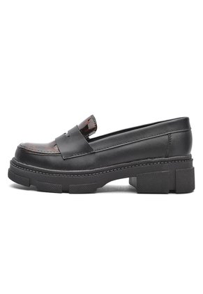 MOCASIN NEGRO CON CHAROL ANIMAL PRINT BULLTERRIER DALIS