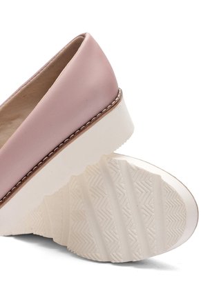ZAPATO ORO ROSA BULL TERRIER CYEL