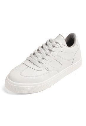 TENIS BLANCOS ELLIZ