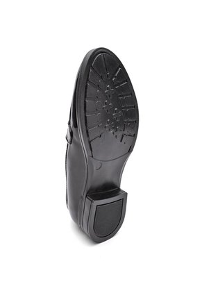 ZAPATO NEGRO CHAROL BULLTERRIER CAIHER