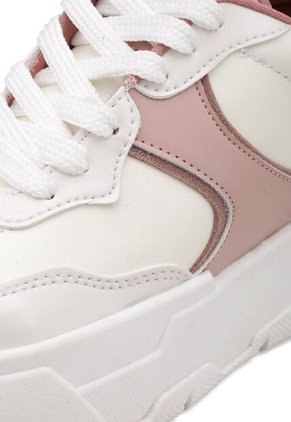 LILY BULL TERRIER BLANCO CON APLIQUES ROSADOS