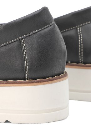 AGUSTA BULL TERRIER NEGRO