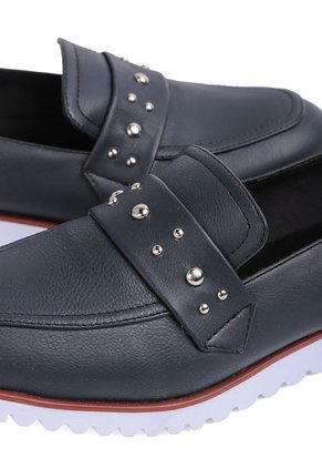 ZAPATO AZUL CON TACHES AMINA