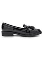 ZAPATO NEGRO CON FLECOS BULL TERRIER CORALY de BULL TERRIER