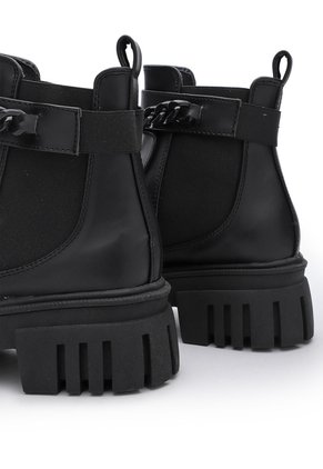 BOTIN NEGRO CON RESORTE Y HERRAJE TIFFANY