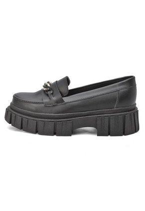 MOCASINES NEGROS BULL TERRIER ADHARA