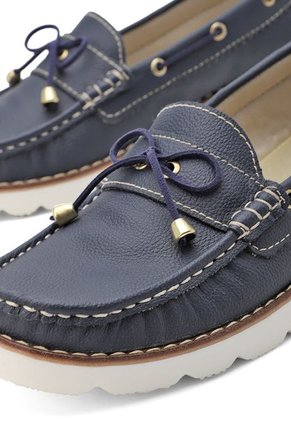 ZAPATOS  TUBULAR AZULES BULL TERRIER DHARANI