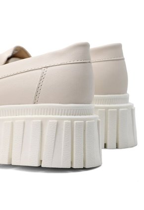 MOCASIN CRUDO BULL TERRIER DAELYN