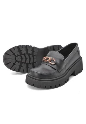 MOCASIN NEGRO BULL TERRIER GRETA