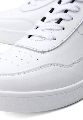 TENIS BLANCO CON CHULO NEGRO BULL TERRIER DIEGO