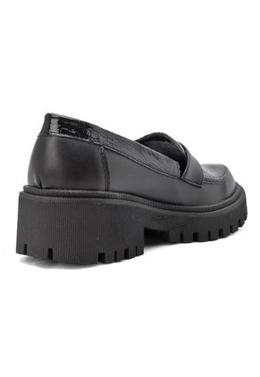 MOCASIN NEGRO BULL TERRIER GUERNA