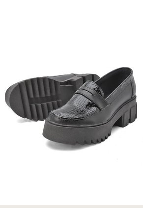 MOCASIN NEGRO BULL TERRIER DAIANA