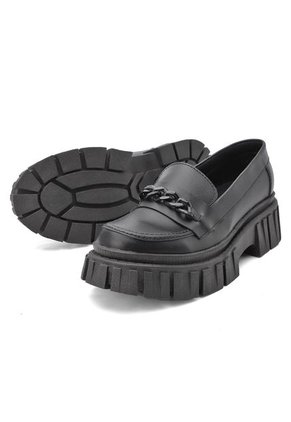 MOCASIN NEGRO BULL TERRIER SARAY