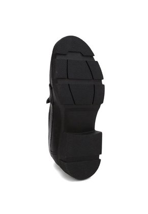 MOCASINES NEGROS CON GRABADO EN CHAROL BULL TERRIER GABY