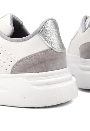 TENIS BLANCOS PERFORADOS CON CHULO GRIS Y PLATA BULL TERRIER IBBIE