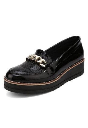 MOCASINES NEGROS EN CHAROL CON GRABADO Y HERRAJE DORADO BULL TERRIER DITI