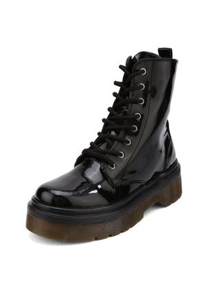 BOTA NEGRA DE CHAROL CON SUELA NEGRA BRIONA