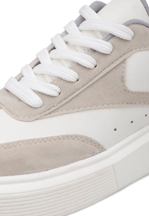 TENIS BLANCO TALCO CON CARNAZA HIELO BULL TERRIER CAMILA