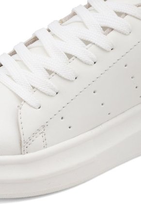 TENIS BLANCOS CON CHULO ROSA BULL TERRIER CAROL