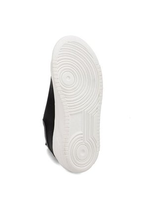 TENIS NEGROS BULL TERRIER DASHA